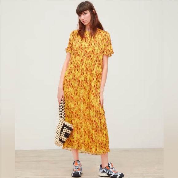 Zara Dresses & Skirts - Zara Yellow Floral Pleated Chiffon Midi Dress With Short Sleeves Size Small